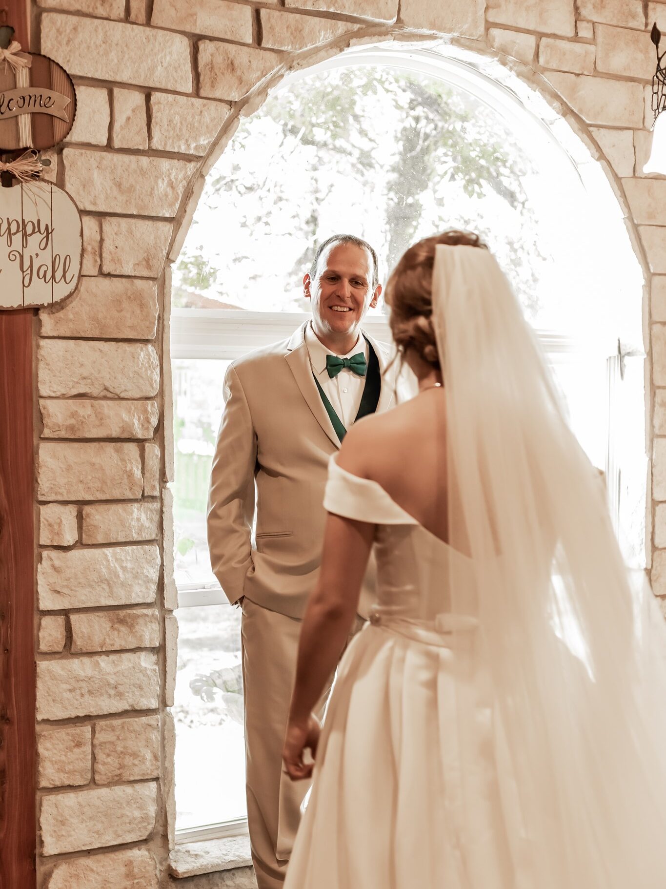 groom's first look at bride